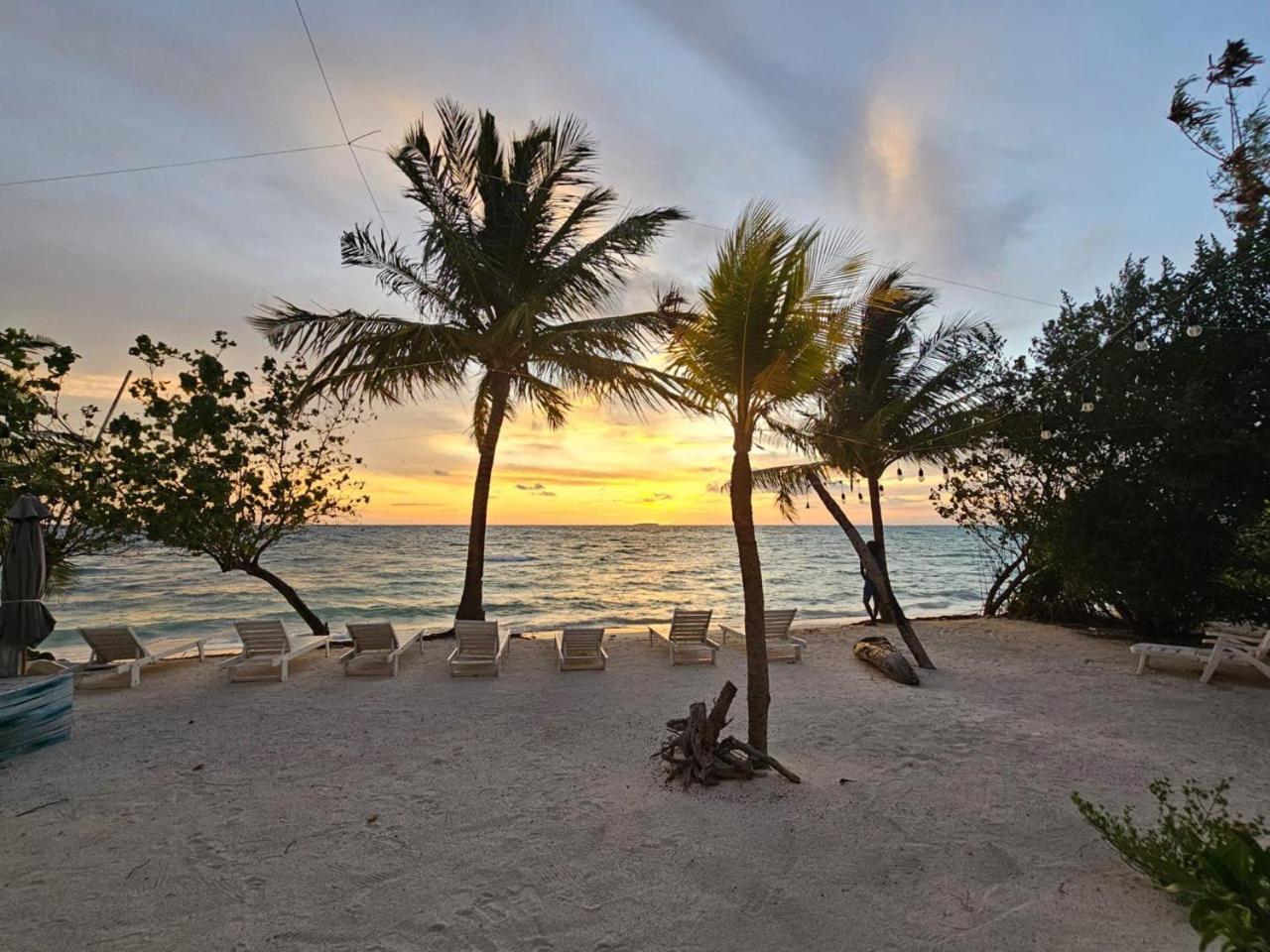 The Sunset Villa Dhiffushi Kültér fotó